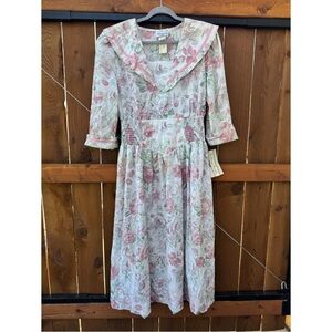 Vintage Brittany Nicole Floral Long Sleeve Dress